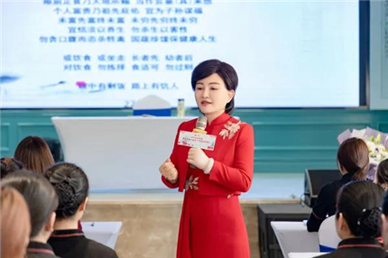国内著名国学专家阿甘老师在开年伊始莅临红瑞 在大同教育中心开展