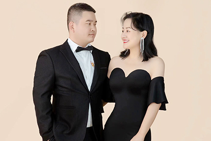 海南红瑞集团优秀员工夫妻档：红妆尚医美三亚河西分院营销总监范铮、颜值医美三亚分院咨询总监万丽