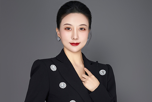 红瑞集团“2022十大感动人物” 南京耀颜值医美区域总经理岳佳琪  