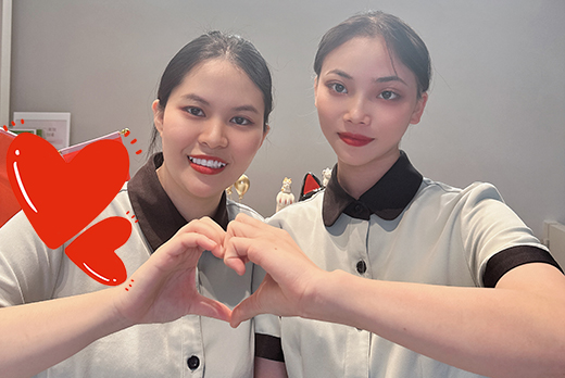 红瑞集团“匠心传承”榜样力量P-SKin智能美肤阳光城分院光电师傅美娟 林丽  