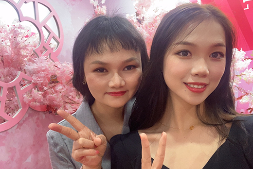 红瑞集团“匠心传承”榜样力量红妆双美丽晶分院美容师李秋红 陈玉萍