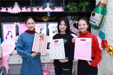 美丽·健康工程 | 免费送礼盒！你收到来自P-SKin的新年礼物了吗？